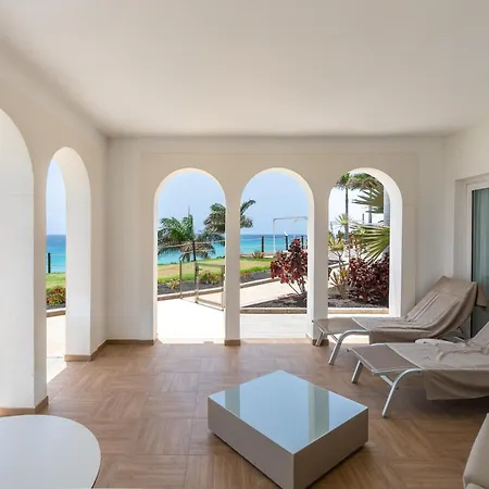 Royal Palm Resort & Spa - Adults Only-2